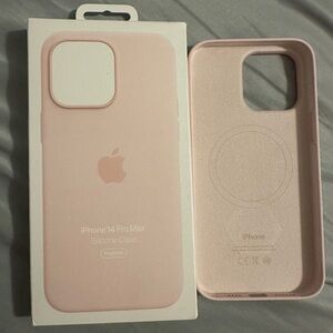 Apple iPhone 14 Pro Max MagSafe Case